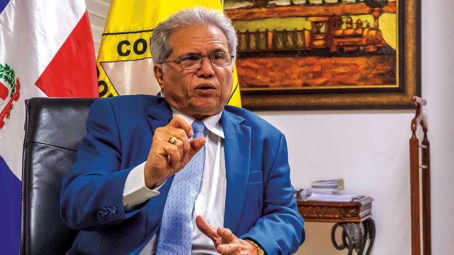 Waldo Ariel Suero: "Entre 15 mil y 20 mil médicos jóvenes están desempleados"
