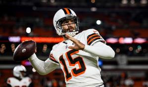 Joe Flacco, de 40 a&ntilde;os, ser&aacute; el quarterback principal de los Cleveland Browns