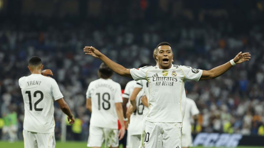 Mbappé salva un frío estreno; rescata al nuevo Real Madrid en su estreno liguero