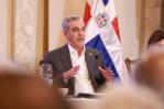 Abinader pide suspender actividades del PRM por aniversario de gobierno