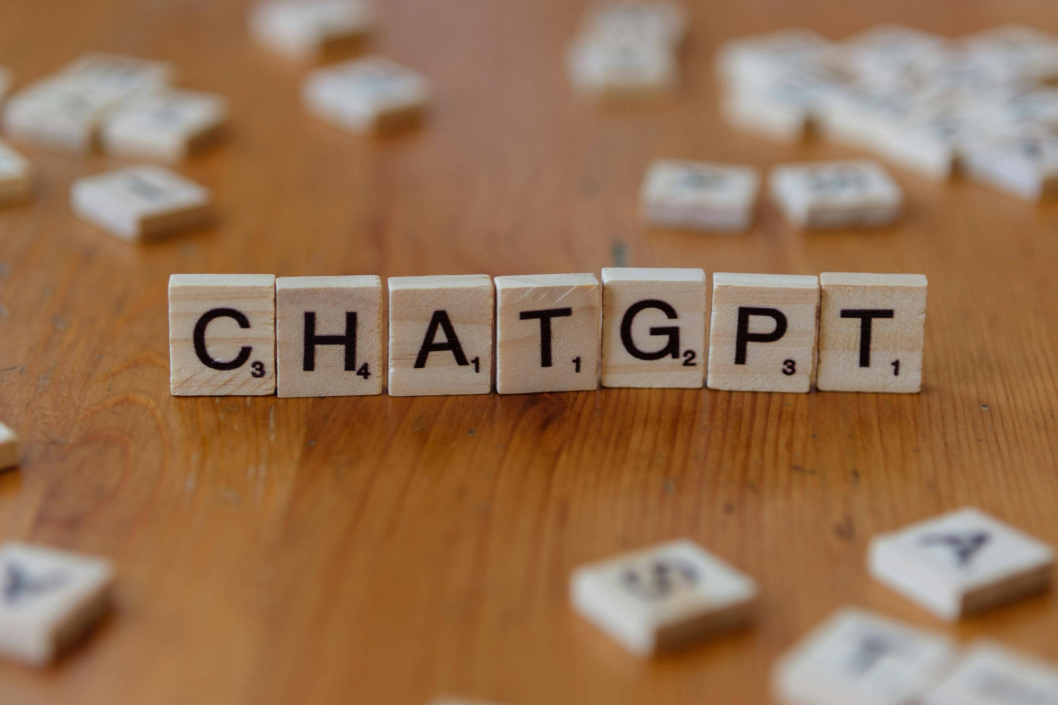 ChatGPT comparte su "opinión" respecto a las implicaciones que tiene su uso ChatGPT comparte su "opinión" respecto a las implicaciones que tiene su uso