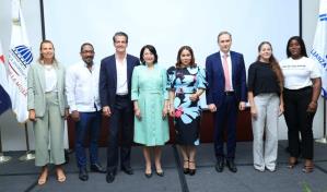 "Eso es violencia": otra campaña que se suma a la larga lucha contra la violencia de género en RD