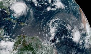 Carolina del Norte se alista para posibles inundaciones por huracán Erin