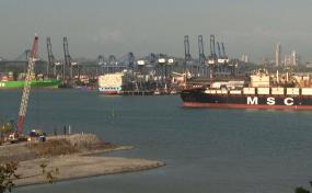 Canal de Panamá ingresará USD 400 millones menos por incertidumbre económica