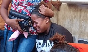 Fue madre a los 13 años, hoy llora a su hija de 7 asesinada por su tía