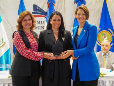 Reconocimiento a Celinés Toribio por lucha antiinmigrante