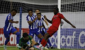 El O&M FC se impone en su debut en la Copa de Campeones del Caribe