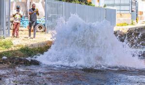 Rotura de tubería deja al menos 12 sectores afectados en el Gran Santo Domingo