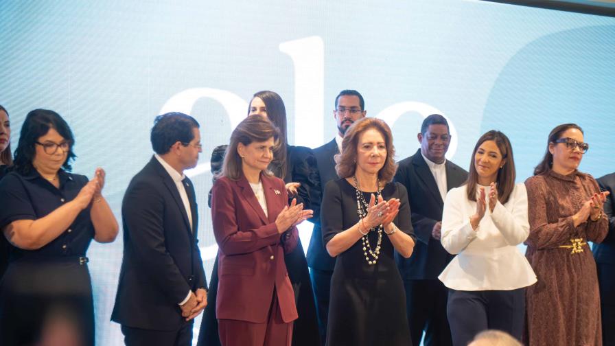 Legado de amor y sencillez: Fondo Académico y Cultural Alexandra Grullón Legado de amor y sencillez: Fondo Académico y Cultural Alexandra Grullón