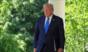 Trump dice que saldrá hoy a patrullar las calles de Washington con policía y ejército