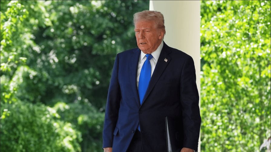 Trump dice que saldrá hoy a patrullar las calles de Washington con policía y ejército Trump dice que saldrá hoy a patrullar las calles de Washington con policía y ejército