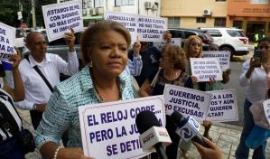 "Ya basta del abuso que tienen con nosotros", se queja de la justicia víctima de estafa inmobiliaria