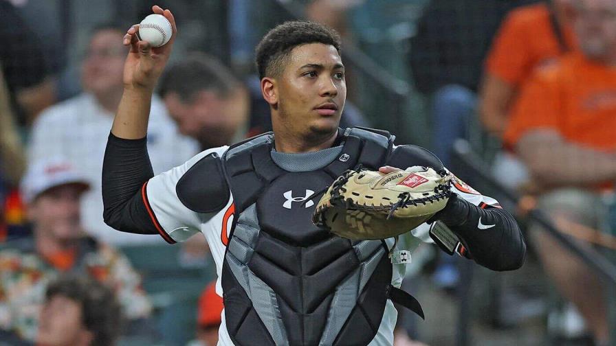 Con sólo 5 días en la MLB, Orioles garantizan US$67 millones al dominicano Samuel Basallo