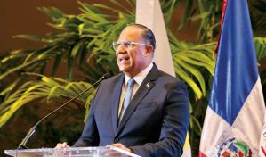 RD lidera diálogo de acreditación empresarial