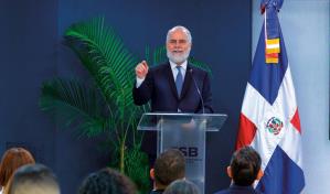Superintendente de Bancos destaca avances