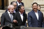 Ocho países amazónicos se comprometen en Bogotá a proteger el pulmón del mundo Ocho países amazónicos se comprometen en Bogotá a proteger el pulmón del mundo