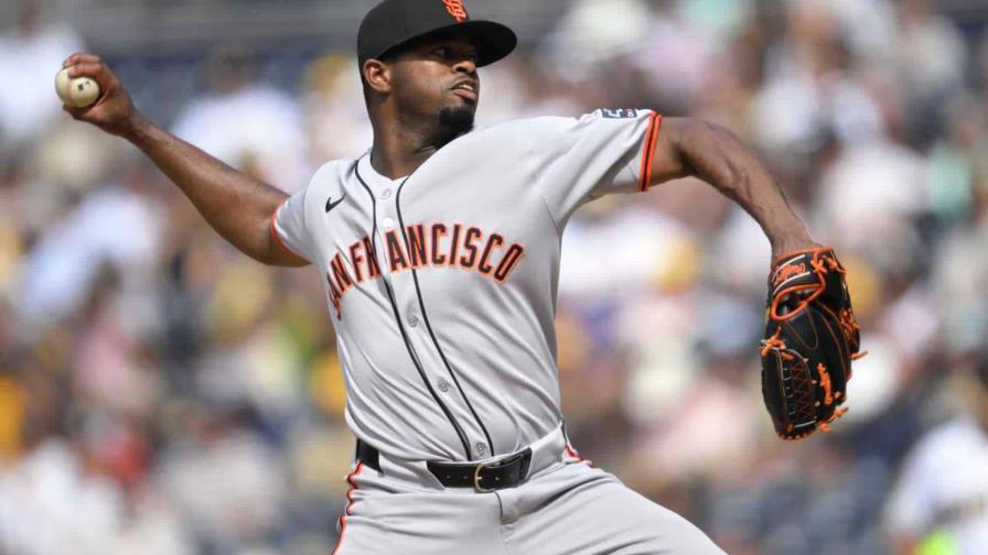 Joel Peguero, firmó por US$10 mil y tras 10 años en las menores debutó con rectas a 102 millas Joel Peguero, firmó por US$10 mil y tras 10 años en las menores debutó con rectas a 102 millas