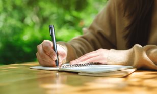 ¿Tienes un libro adentro? Siete señales de que es hora de escribir tu historia