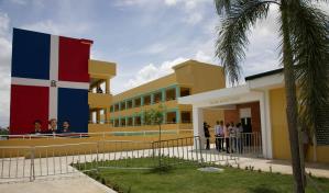 El Gobierno sigue inaugurando aulas escolares a menos de dos días del inicio del año escolar