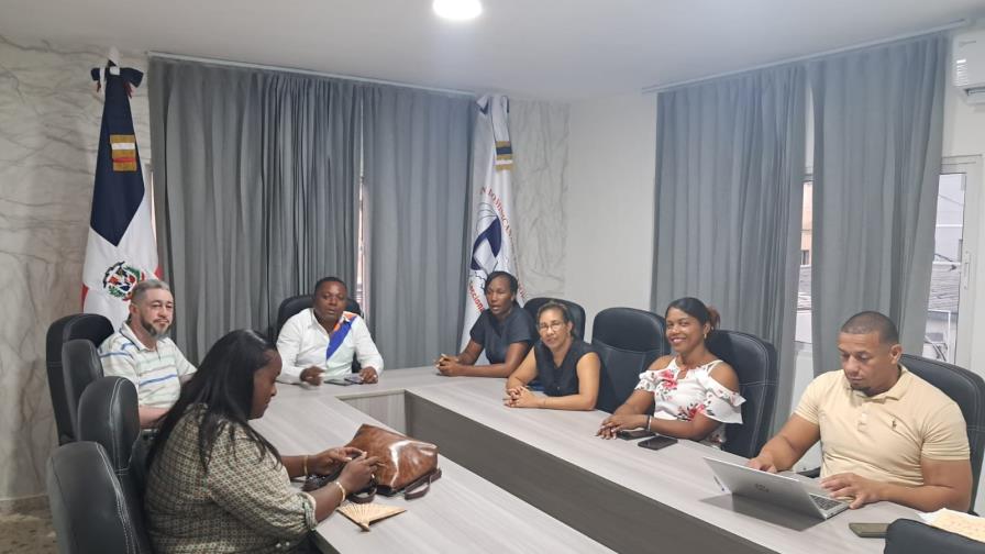 Más de 30 escuelas en Higüey no iniciarán docencia por falta de condiciones, denuncia la ADP Más de 30 escuelas en Higüey no iniciarán docencia por falta de condiciones, denuncia la ADP