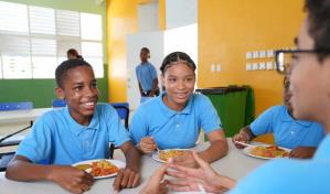 El Inabie garantiza la alimentación escolar y detalla el menú del primer día de clases