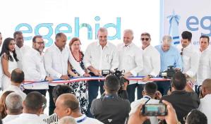 Presidente Abinader inaugura carreteras en La Vega y Santiago para mejorar la conectividad regional