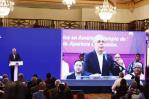 Abinader responde a Danilo que hablará más y defiende transparencia en su gestión