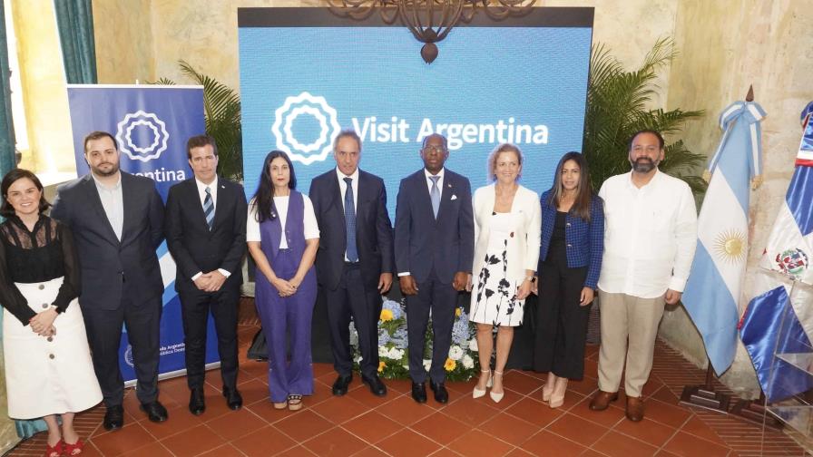 Argentina busca ser el próximo destino elegido por los turistas dominicanos Argentina busca ser el próximo destino elegido por los turistas dominicanos
