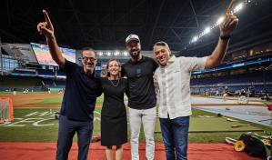 Arajet y los Marlins celebran día dominicano en Miami