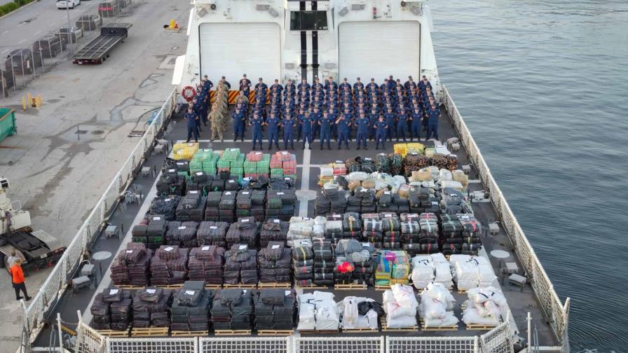 EE. UU. incauta más de 76,000 libras de drogas en el Caribe y el Pacífico, incluido RD y Haití EE. UU. incauta más de 76,000 libras de drogas en el Caribe y el Pacífico, incluido RD y Haití