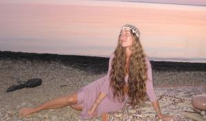 La redecilla... o cómo un legado cultural se convirtió en el accesorio viral del verano