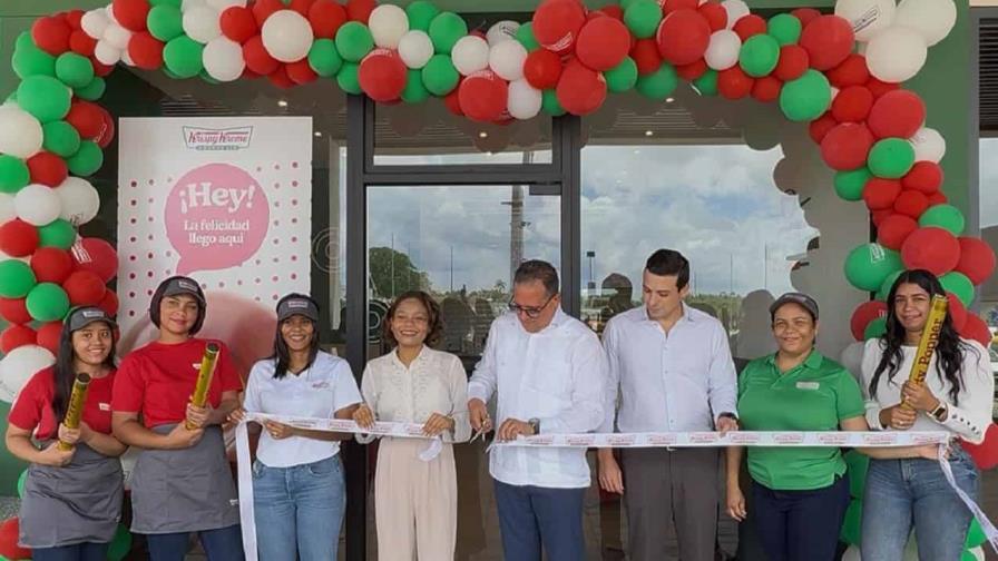 Krispy Kreme celebra su expansión en Santo Domingo con tres nuevas aperturas