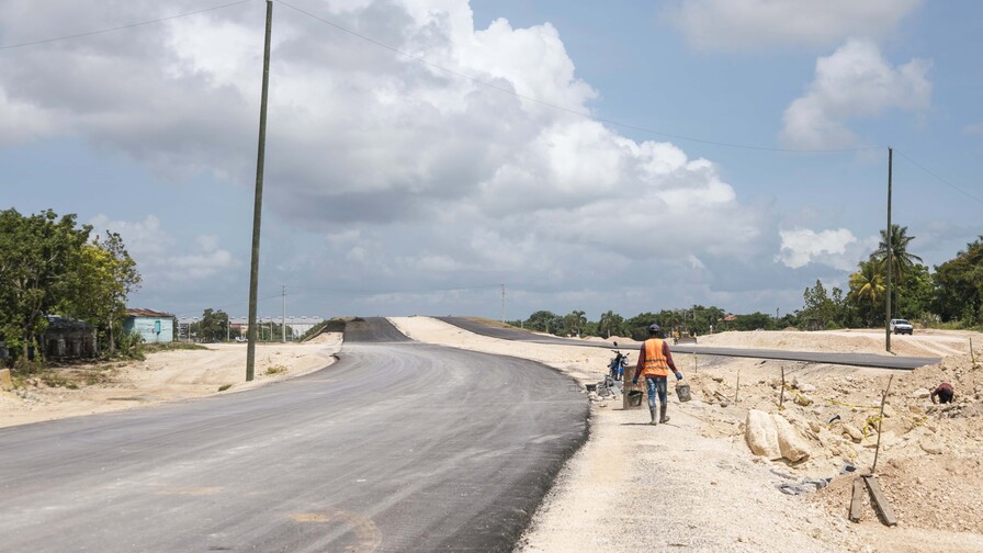 Construcci&oacute;n de carreteras se llev&oacute; RD$87,194.8 millones en los dos &uacute;ltimos a&ntilde;os
