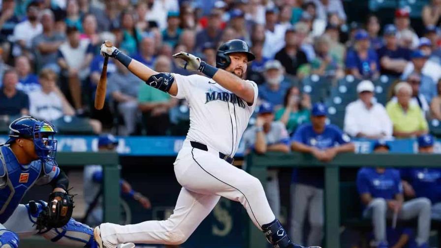 Cal Raleigh llega a 50 jonrones, el primer receptor que lo consigue