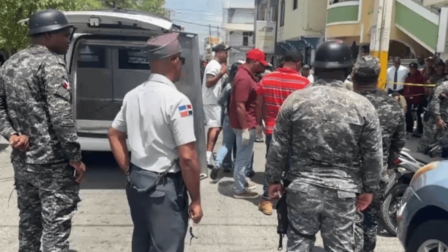 La Policía emite alerta contra otro implicado en asesinato de testigo en juicio por homicidio La Policía emite alerta contra otro implicado en asesinato de testigo en juicio por homicidio