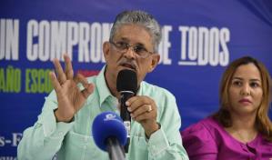 Educación promete soluciones a problemas que retrasan inicio escolar en centros de Santiago