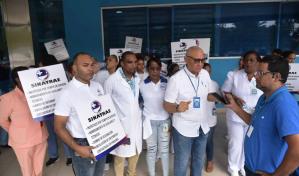 Enfermeras del hospital Cabral y Báez paralizan labores en demanda de reivindicaciones