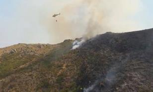 España sufre con incendios una de sus mayores catástrofes medioambientales, dice el Gobierno