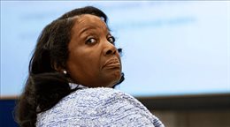 Supremo de EE. UU. escucha argumentos sobre despido de Trump a gobernadora de la Fed