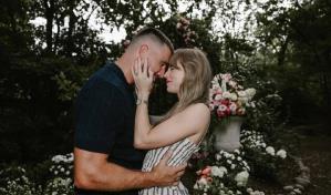 Taylor Swift anuncia su compromiso con Travis Kelce: así fue la pedida de mano