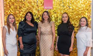 Avon Dominicana presenta su línea renovada Far Away