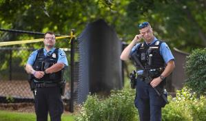 Dos niños muertos y 17 heridos en tiroteo en escuela católica de Minneapolis