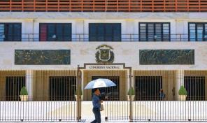 La propuesta para indexar los salarios es populista y politiquera, según diputados del PRM