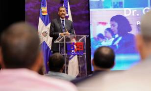 Guido Gómez Mazara resalta logros en su primer año al frente del Indotel