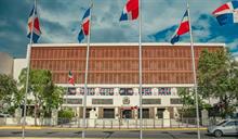 Presentan propuesta al Congreso para aumentar a seis meses la licencia por maternidad