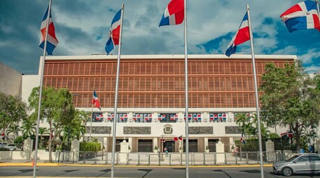 Canciller dice acuerdo con EE. UU. sobre recepci&oacute;n de deportados no requiere aprobaci&oacute;n del Congreso