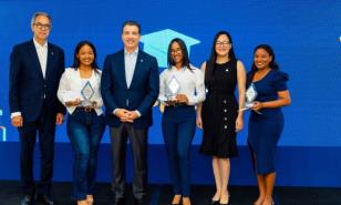 Banco Popular otorga 32 nuevas becas del programa Excelencia Popular