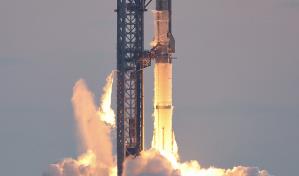 SpaceX logra lanzar megacohete Starship, tras explosiones en anteriores pruebas