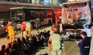 Triple choque de buses en Lima deja al menos 45 heridos y caos en el tráfico