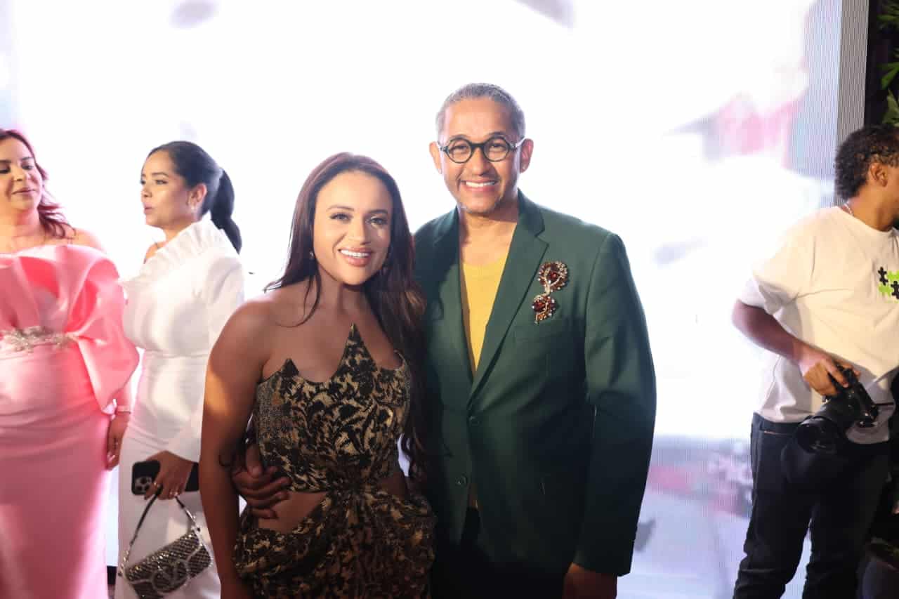 Zuleyka Zayas y Felipe de León.